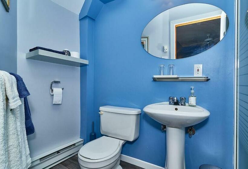 스탠다드 룸, Auberge De La Tour Et Spa