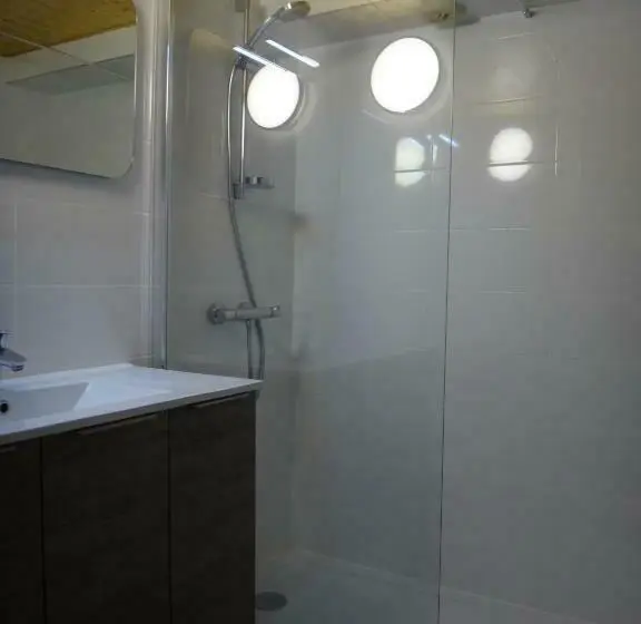 آپارتمان 1 خوابه با چشمانداز, Chalet Gabriel