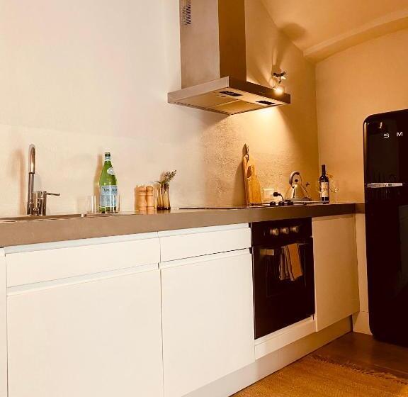 דירת חדר, Guesthouse Castagnola