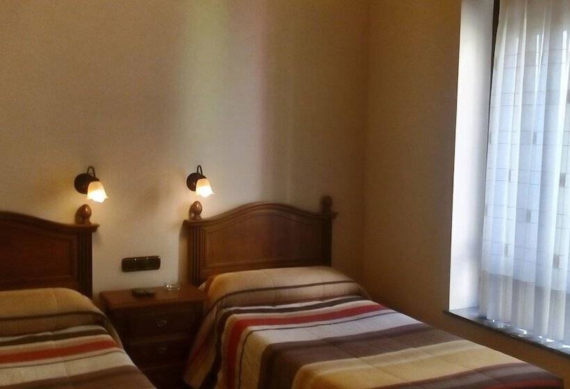 اتاق استاندارد, Hostal Granada