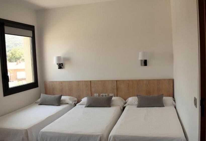 标准三人间, Hostal Vertisol