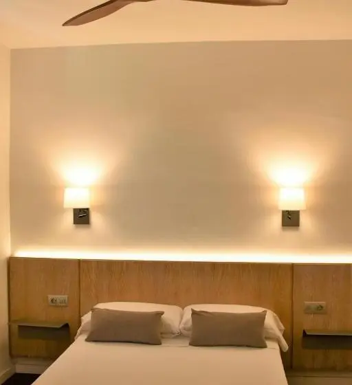 Standard Yhden Hengen Huone, Hostal Vertisol