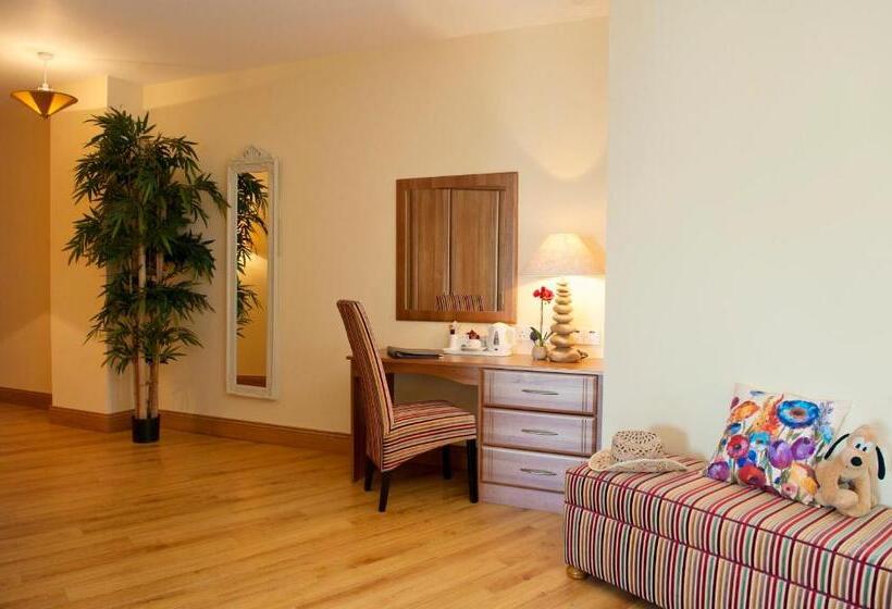 חדר סטנדרט לשלושה, Kinvara Guesthouse