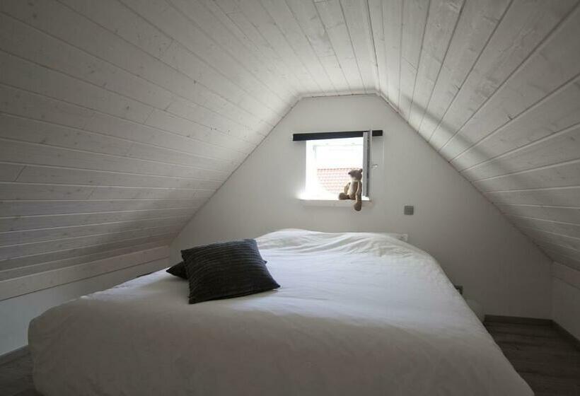 수피리어 룸, Sino