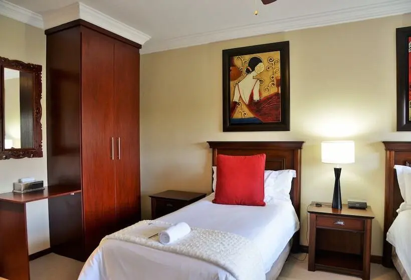 Perhesviitti, Stirling Manor Boutique Guest House