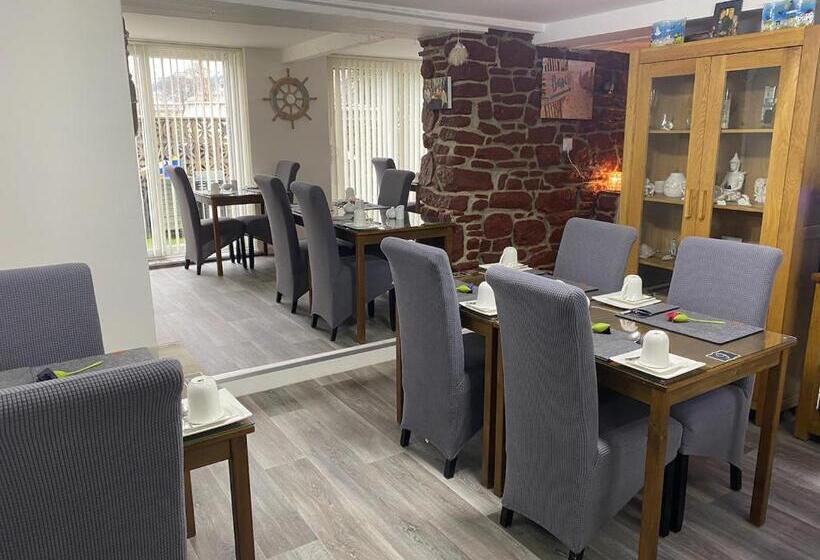 اتاق استاندارد یک نفره, The Ashleigh