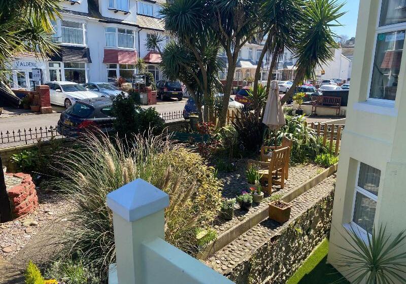 اتاق استاندارد با تخت بزرگ, The Ashleigh