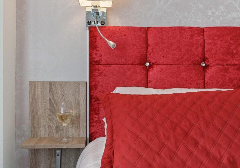 اتاق استاندارد با تخت بزرگ, The Ashleigh