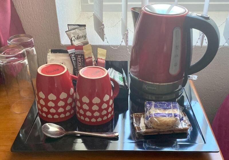 اتاق استاندارد با تخت بزرگ, The Ashleigh