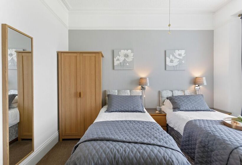 اتاق استاندارد در طبقه همکف, The Ashleigh