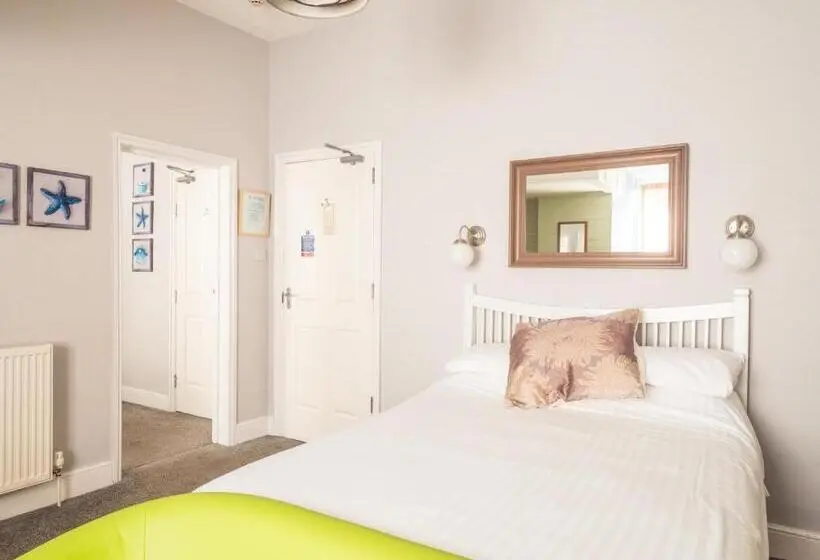 Perhesviitti, The Grafton Guest House