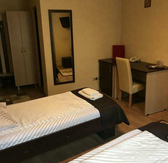 标准间, Pension Cleopatra