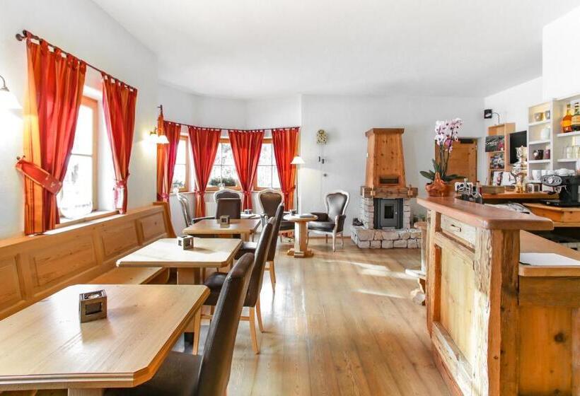 דירת שני חדרים, Villa Ortensia