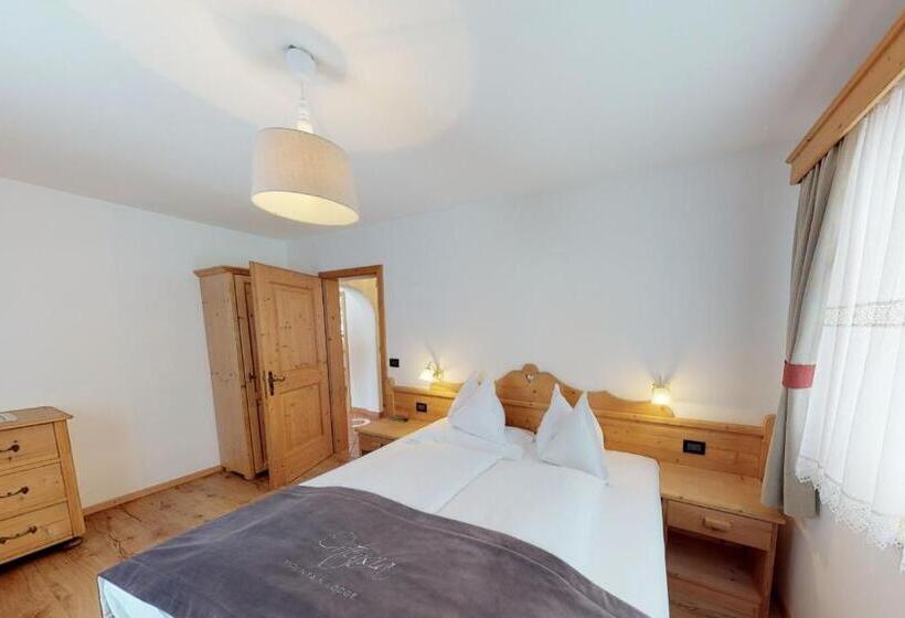 דירת שני חדרים, Villa Ortensia