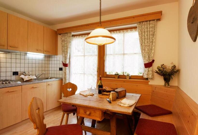 דירת שני חדרים, Villa Ortensia