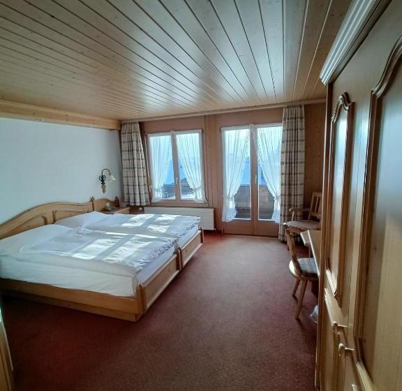 Standardzimmer, Adler