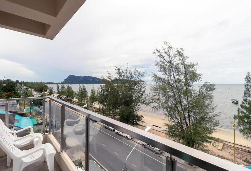 디럭스 테라스 룸 바다 전망, Goldenbeach Boutique Resort