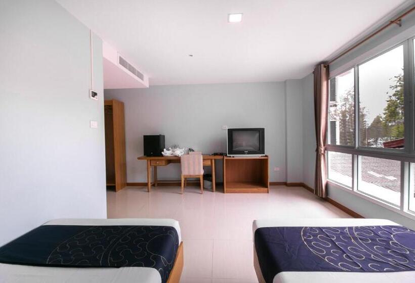 스탠다드 룸 산 전망, Goldenbeach Boutique Resort