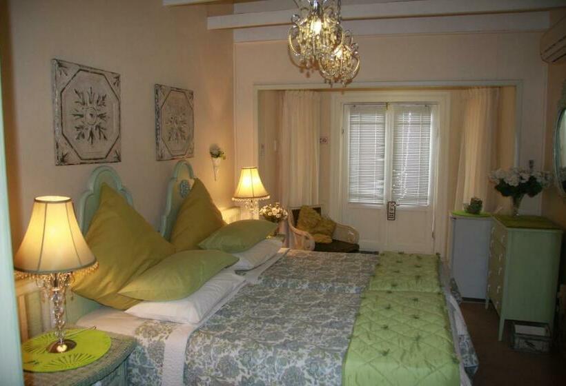 اتاق استاندارد, A Summer Place Boutique Guest House
