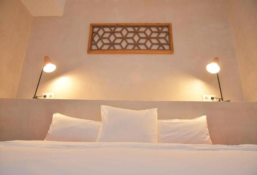 اتاق خانوادگی, Boabdil Guesthouse