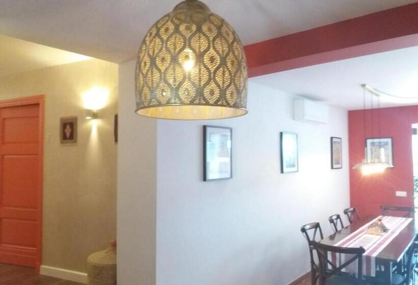 خانه 1 خوابه, Boabdil Guesthouse