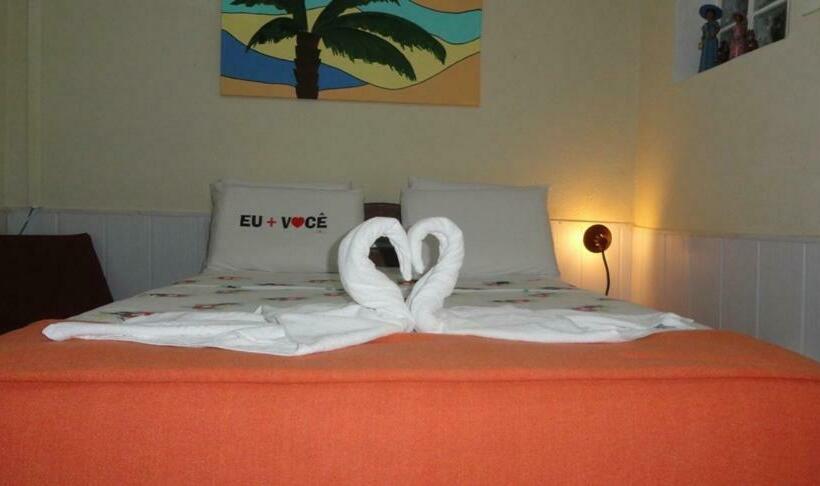 スイート, Chalé Casa Factur