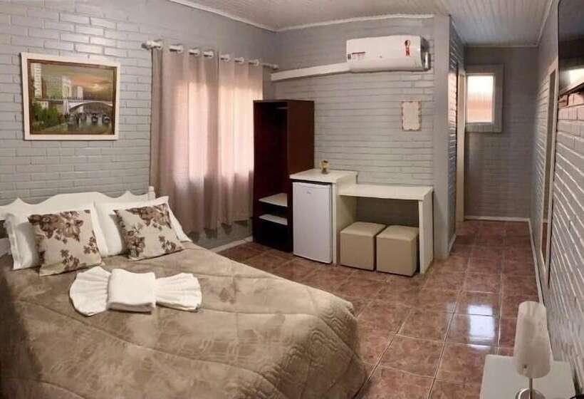 4인용 스탠다드 룸, Pousada Bello Outono