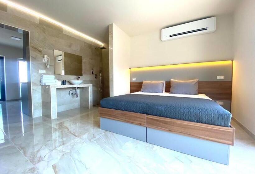 آپارتمان 1 خوابه با بالکن, Rooms And Apartments Lisjak