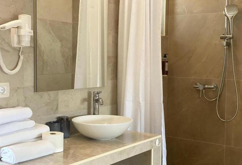 استودیو استاندارد با بالکن, Rooms And Apartments Lisjak