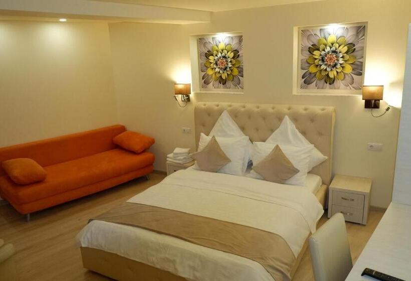 デラックストリプルルーム, Pension Cuibul Viselor