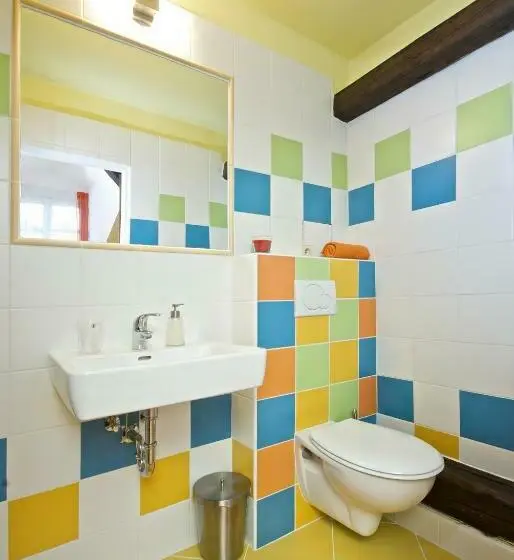 Standard Yhden Hengen Huone, Pension Ibérica