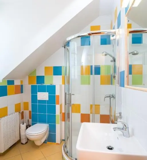 Standard Kolmen Hengen Huone, Pension Ibérica