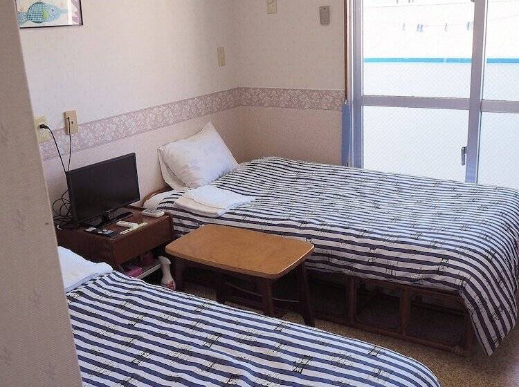 标准间, Pension New Hamanoso