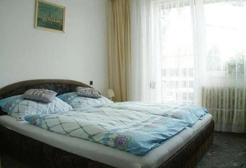 2 Bedroom Suite with Balcony, Pension Villa Hany