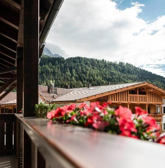 Апартаменты Superior 3 Спальни, Residence Cesa Rives