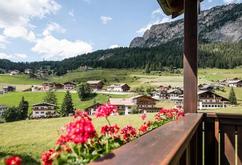 Апартаменты Superior 3 Спальни, Residence Cesa Rives