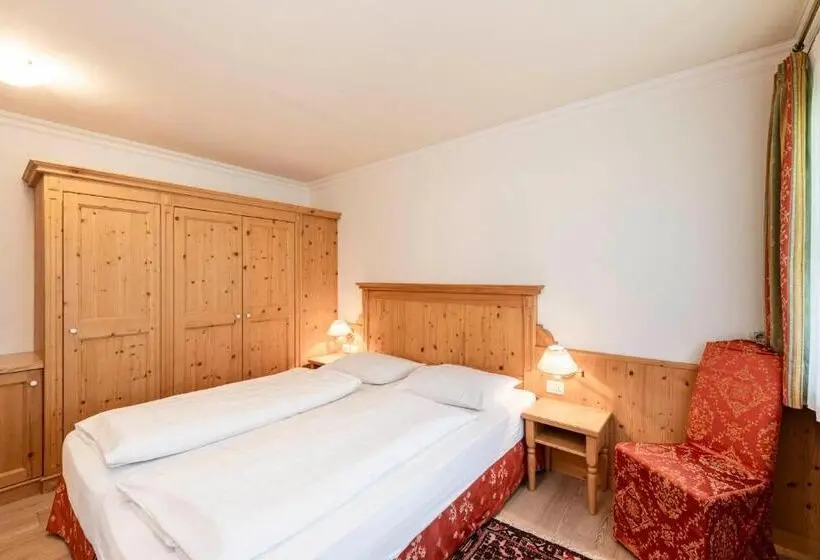 آپارتمان 2 خوابه با بالکن, Residence Cesa Rives