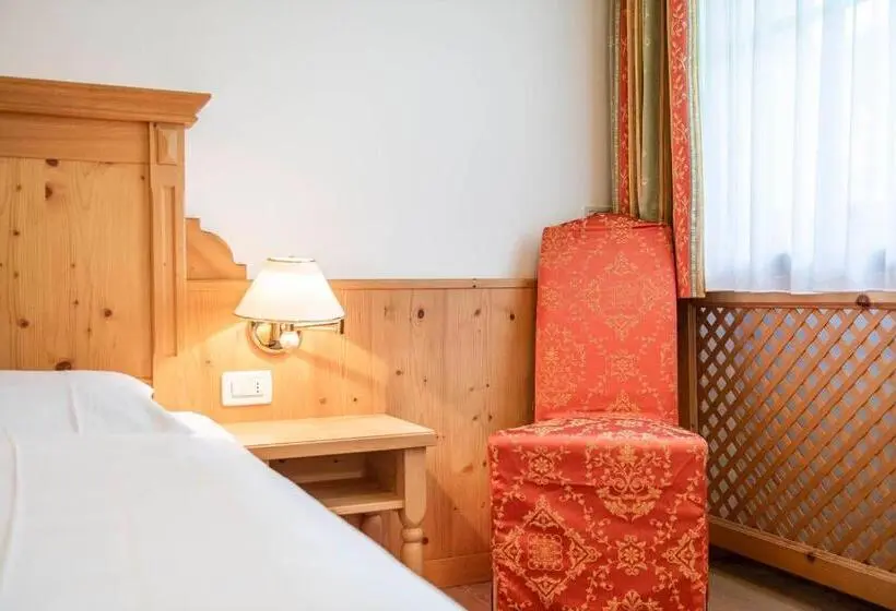 آپارتمان 2 خوابه با بالکن, Residence Cesa Rives