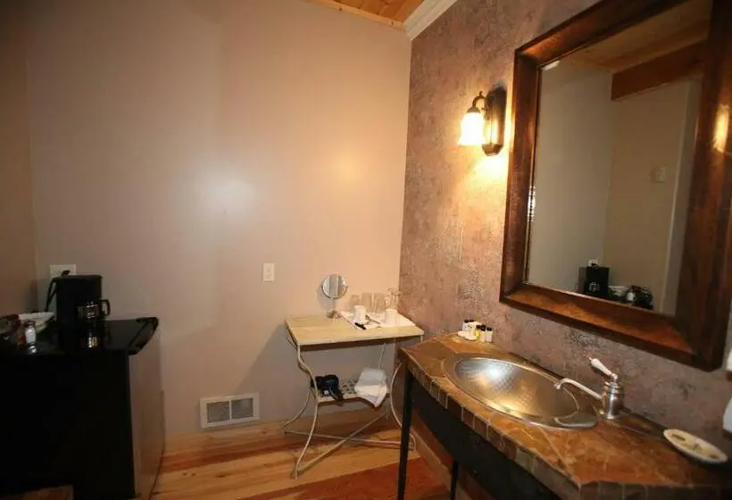 Standard-huone, Swan River Inn