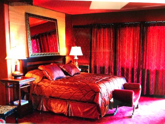 스위트 킹사이즈 침대, Swan River Inn
