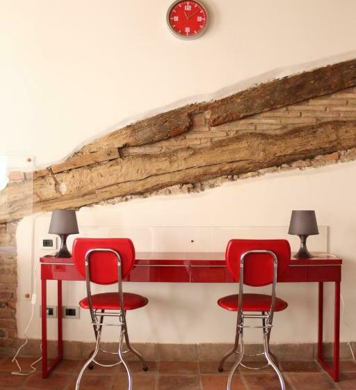 اتاق استاندارد سه نفره, La Filanda