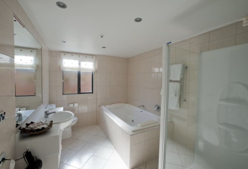 דירת חדר, Harvest Lodge Motel