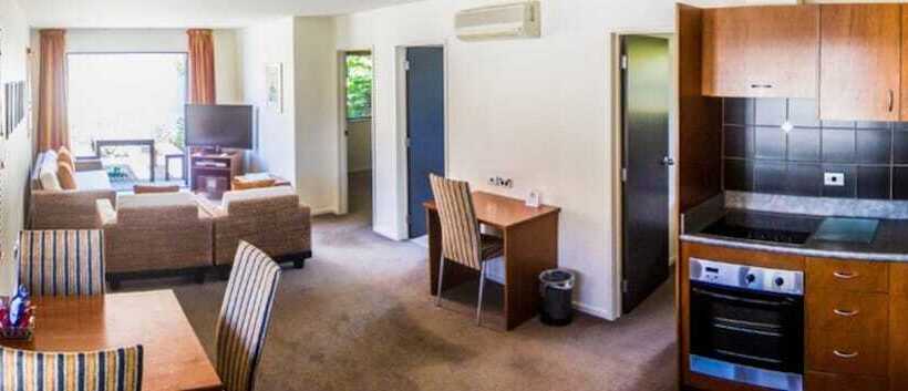 침실 2개 아파트, Harvest Lodge Motel