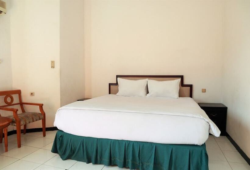 Quarto standard, Istana Permata Juanda