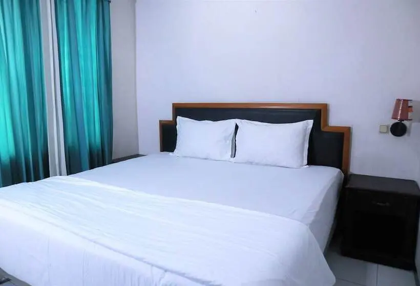 デラックスルーム, Istana Permata Juanda