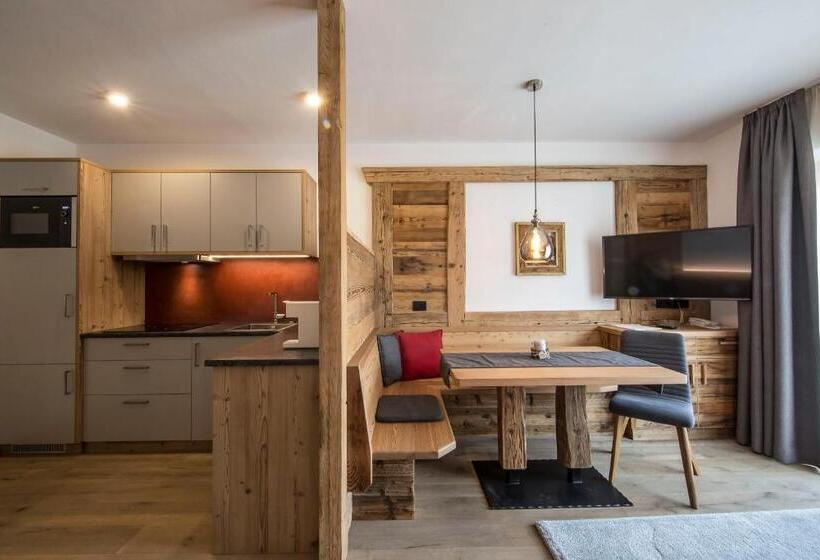 דירת חדר סופריור, La Bercia Alpine Lodge & Spa