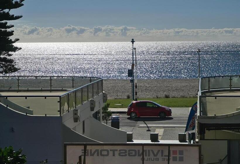 Люкс Вид на Море, Oceanside Resort & Twin Towers