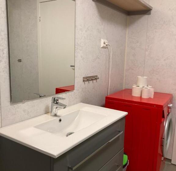 Апартаменты 2 Спальни, Parken Terrasse Apartment