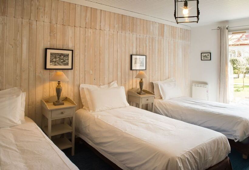 חדר סטנדרט לשלושה עם נוף לגינה, Maison De Mézos