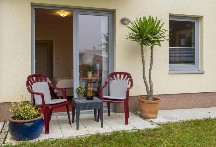 اتاق استاندارد با تراس, Pension Erdmann   Hotel Garni